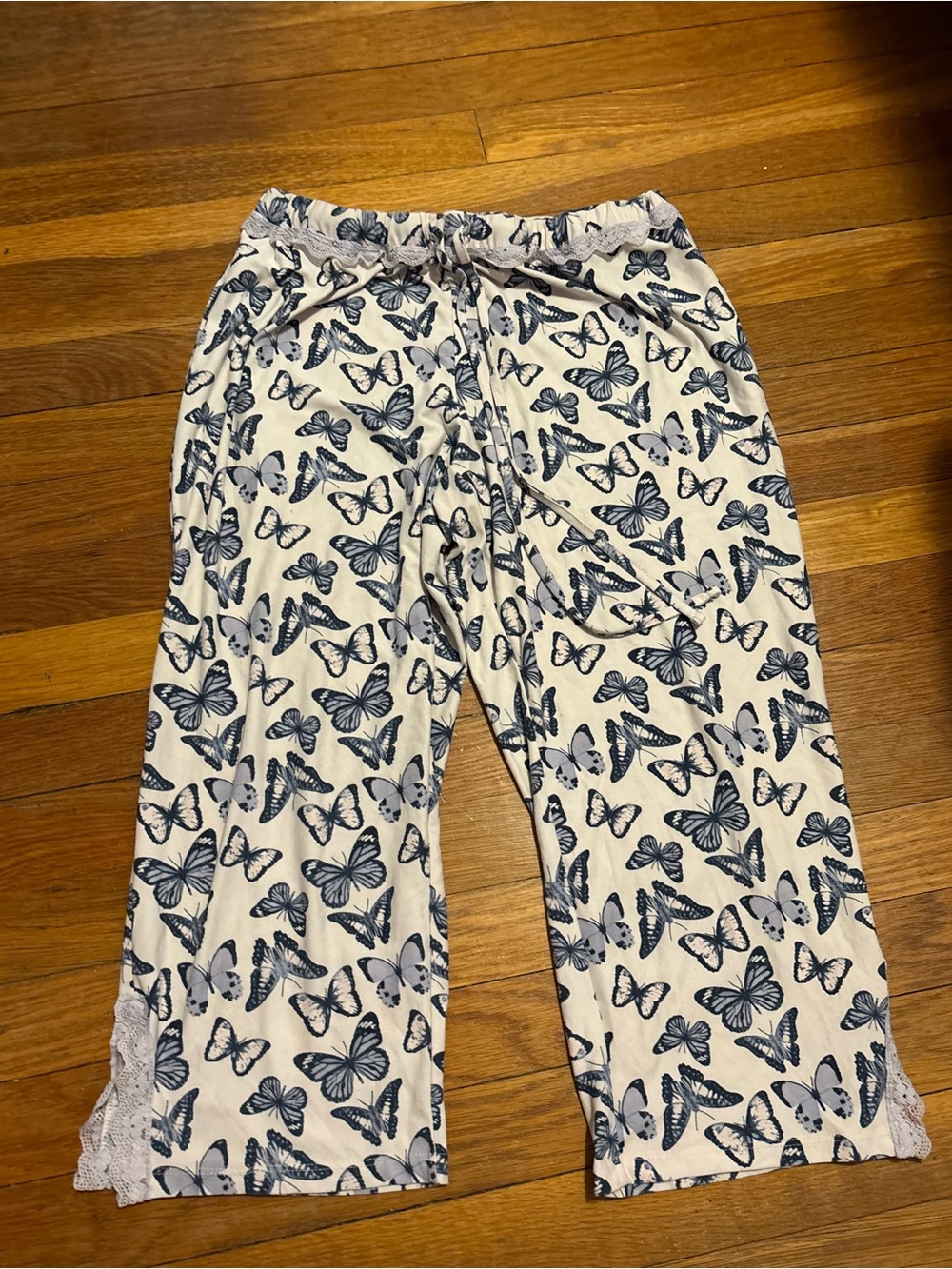Jessica Simpson White Pajama Pants with Navy Butterfly Print